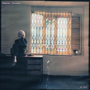 Desperate Journalist – No Hero