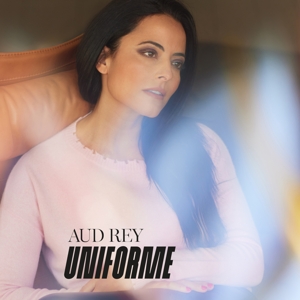 Aud Rey – Uniforme
