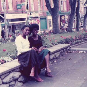 Big Joanie – Sistahs